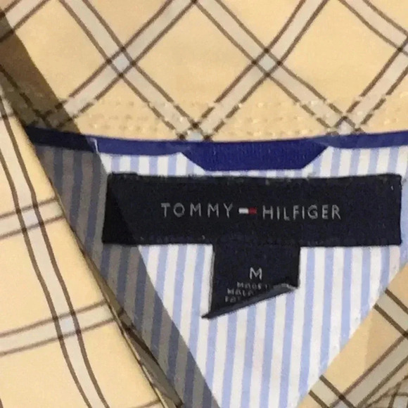 Tommy Hilfiger long button up long sleeve - Picture 2 of 4